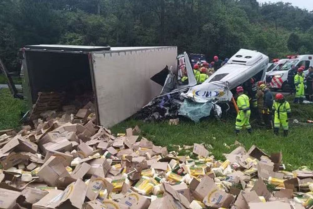 Três são presos em investigação integrada por roubo de caminhão que resultou em seis mortes