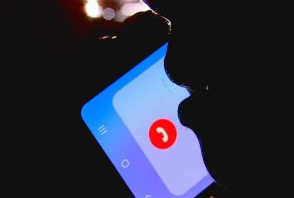 Morador de Irati cai em golpe após ligação falsa de “gerente” de banco