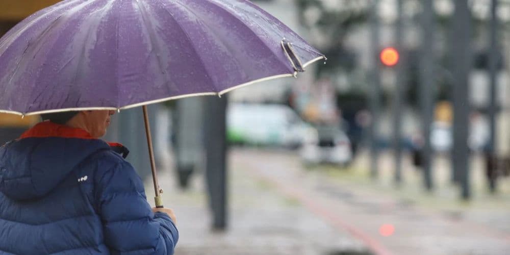 Chuva e nebulosidade predominam ao longo da semana no Paraná