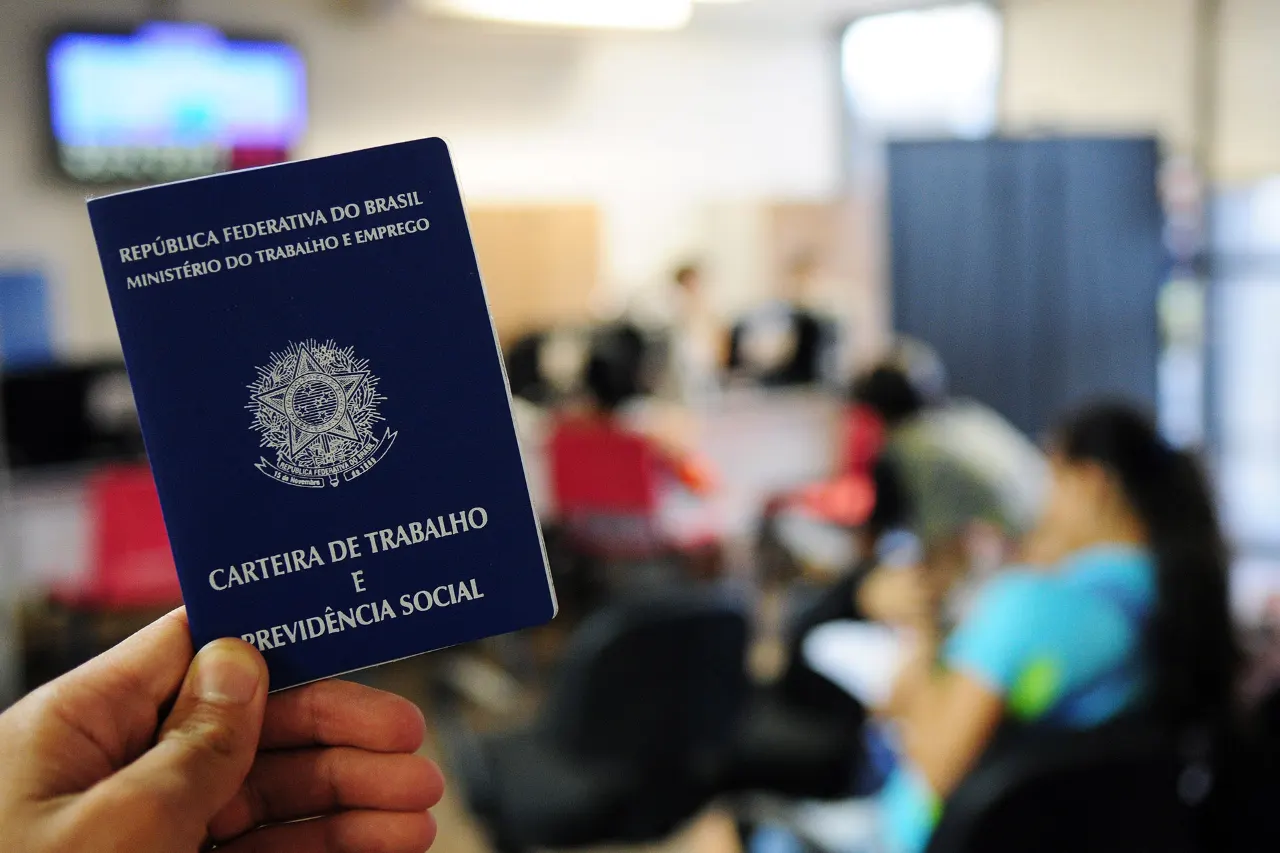 Vagas Agência do Trabalhador para Irati e Região dia 06/05/26